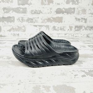 New Hoka One One Ora Recovery Black Chunky Slides i752